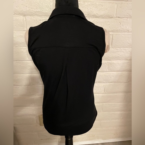 Adidas Black Sleeveless Golf Polo Shirt, size M - Picture 2 of 5